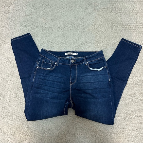 9th & Denim - Dark Indigo Women's Skinny Jeans